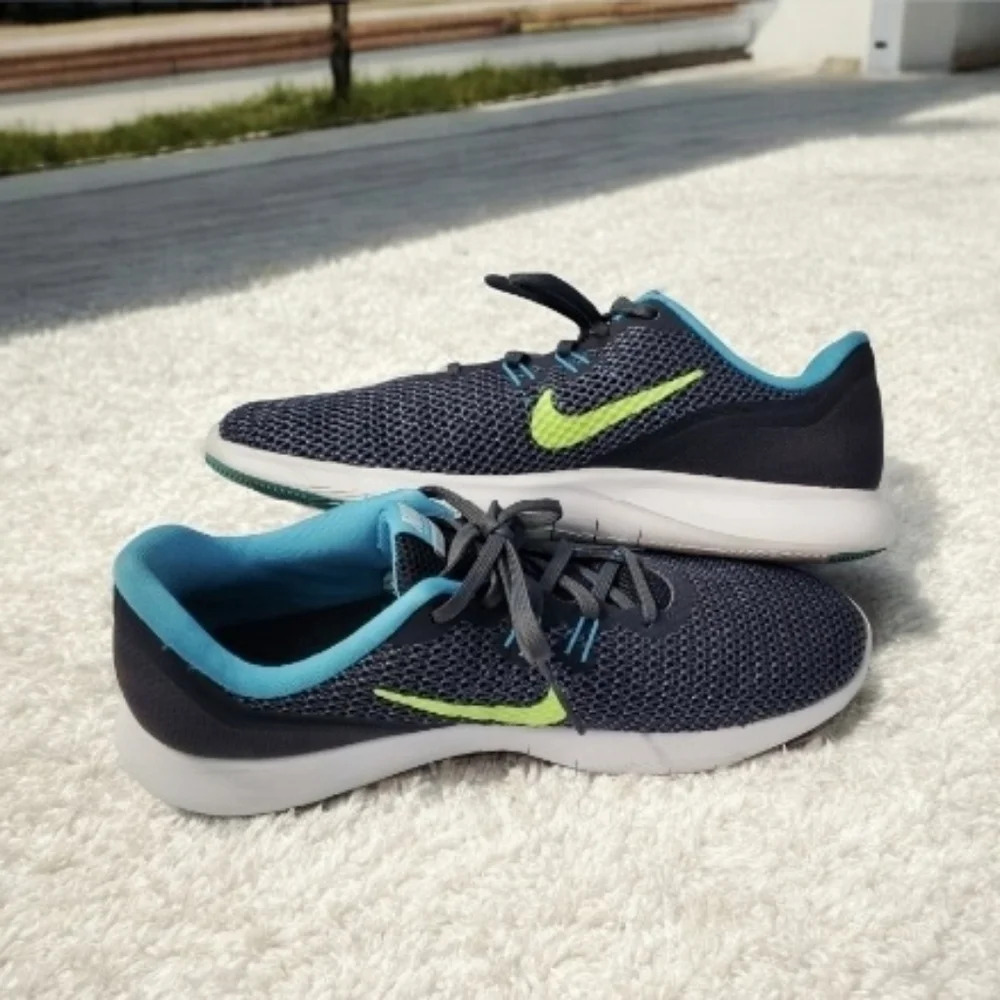 NIKE FLEX 7 Trainer Shoes size 9.5